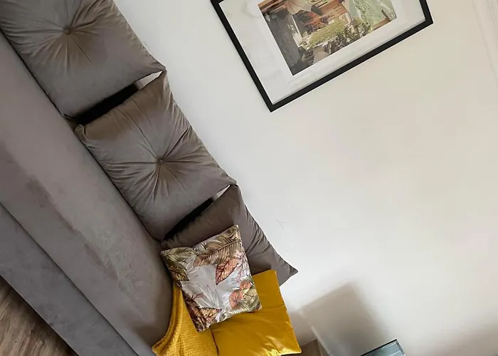 Lu Apartments