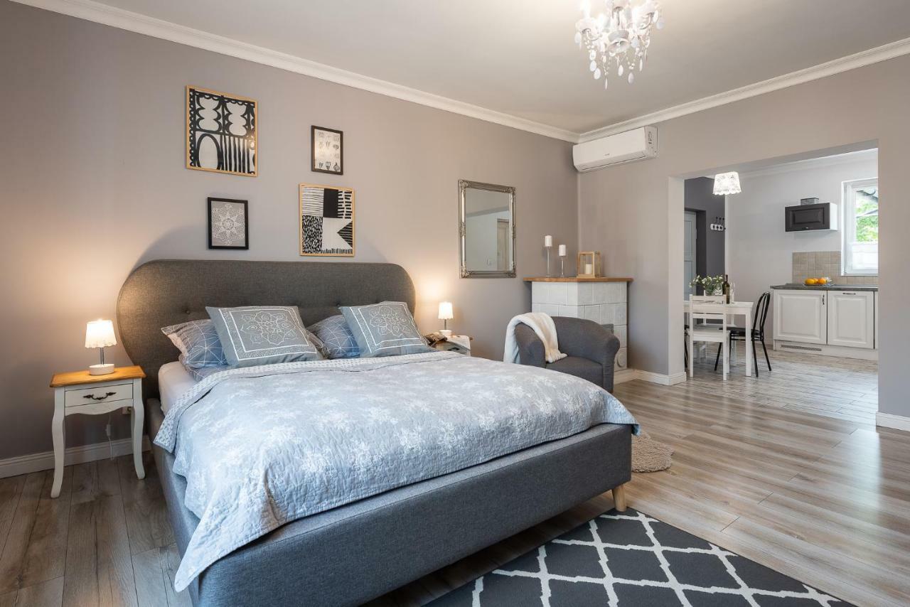 Lu Apartment